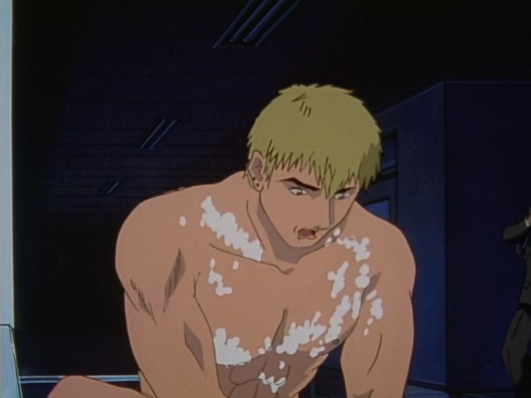 Great Teacher Onizuka Ep 4: The Secret Life of Onizuka @ 14:36