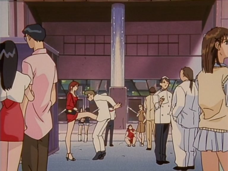 Great Teacher Onizuka Ep 7: The Mother of all Crushes @ 09:22